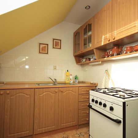 Apartman Pod Cernou Horou Rožnov pod Radhoštěm Exterior foto